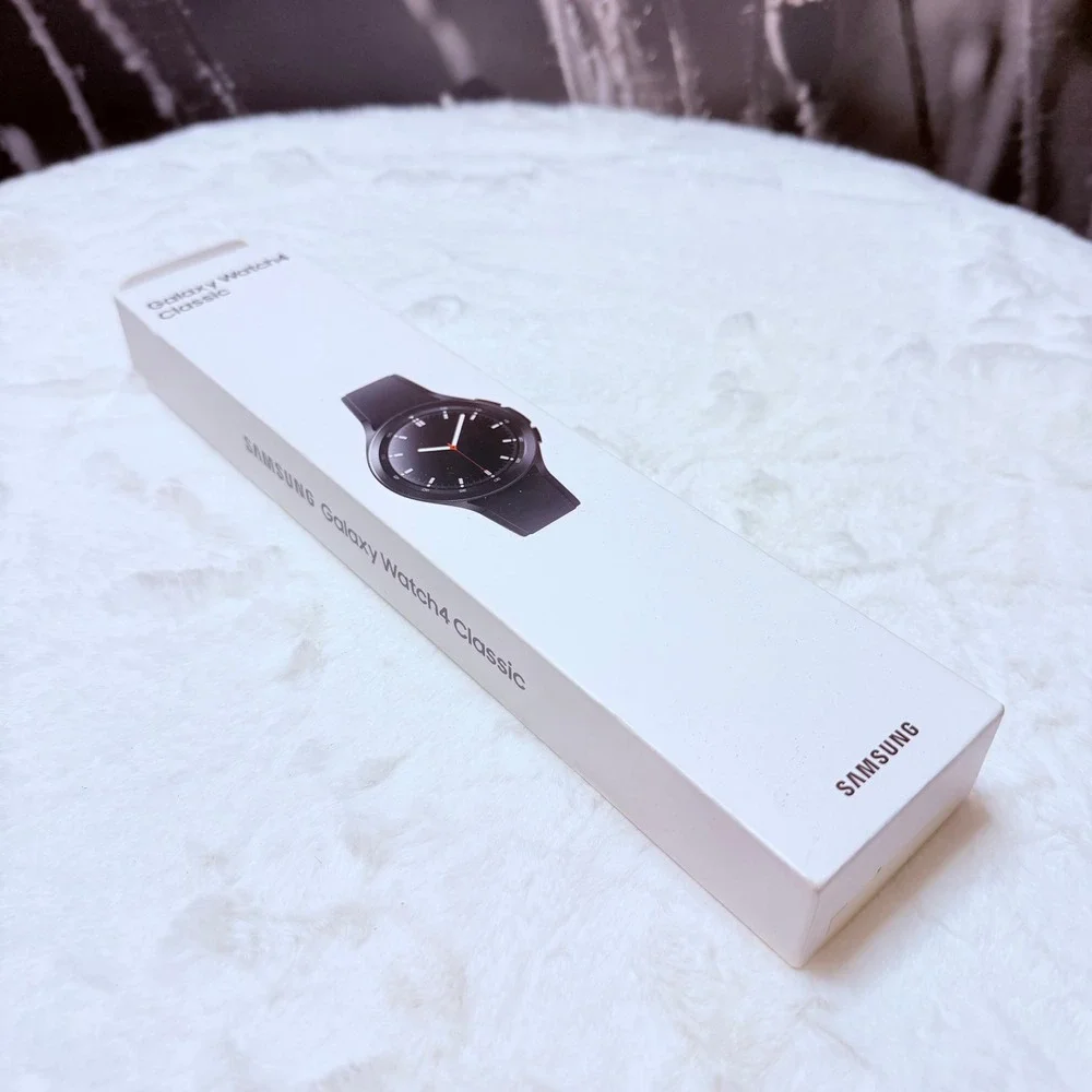 Samsung Galaxy Watch4 Classic 46mm Black Bluetooth WiFi GPS Smartwatch